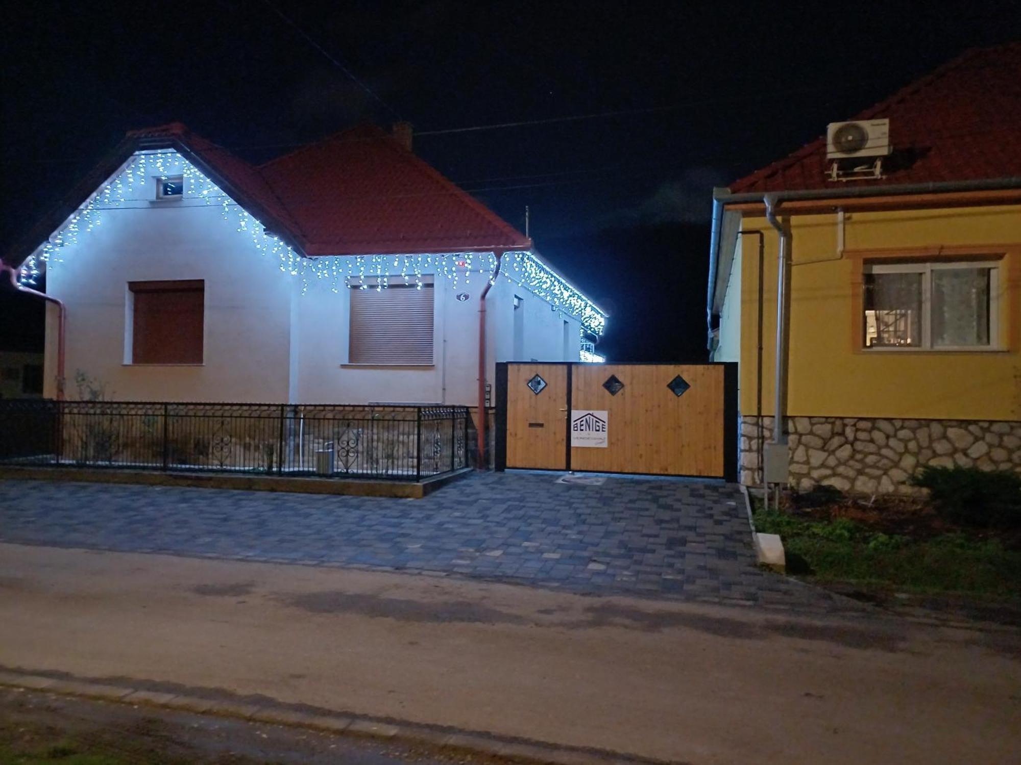 Hotel Benige Vendeghaz Demjén Exterior foto